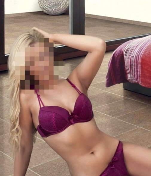 Irish Lynsday - Photo 1