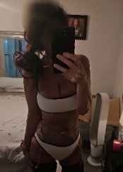 Bella Bonny - Photo 1